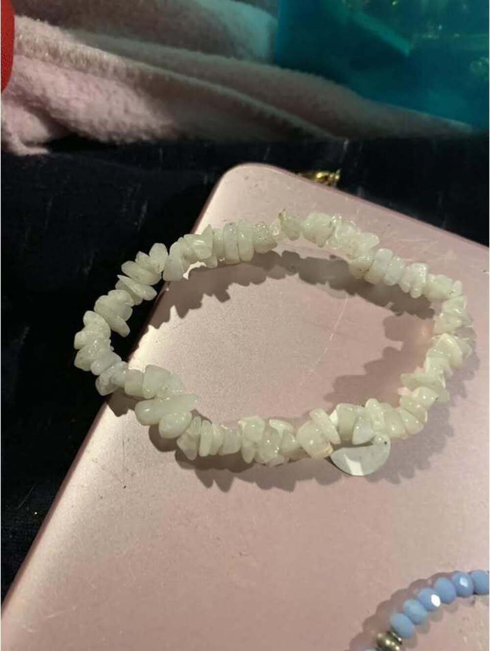 White Chip Stone Beaded Stretch Bracelet